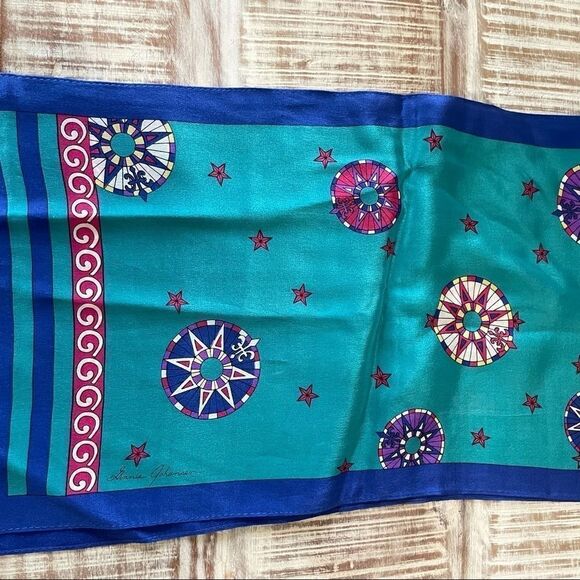 ginnie johansen scarf
 122 - Picture 1 of 6